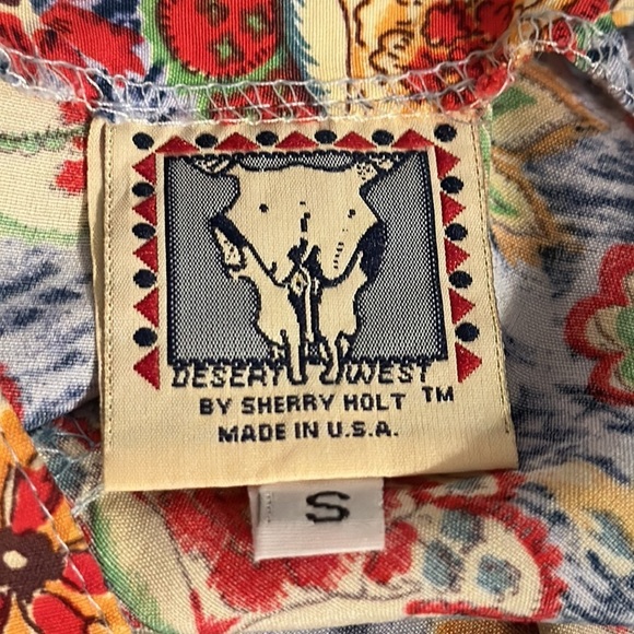 Desert West by Sherry Holt Blue Red Floral Sleeveless Top Small USA VC1388‎ - Picture 8 of 9